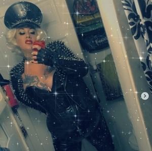 Meet your Posher, Tanya